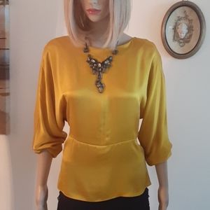 High quality  silk Swish  blouse, size  xs